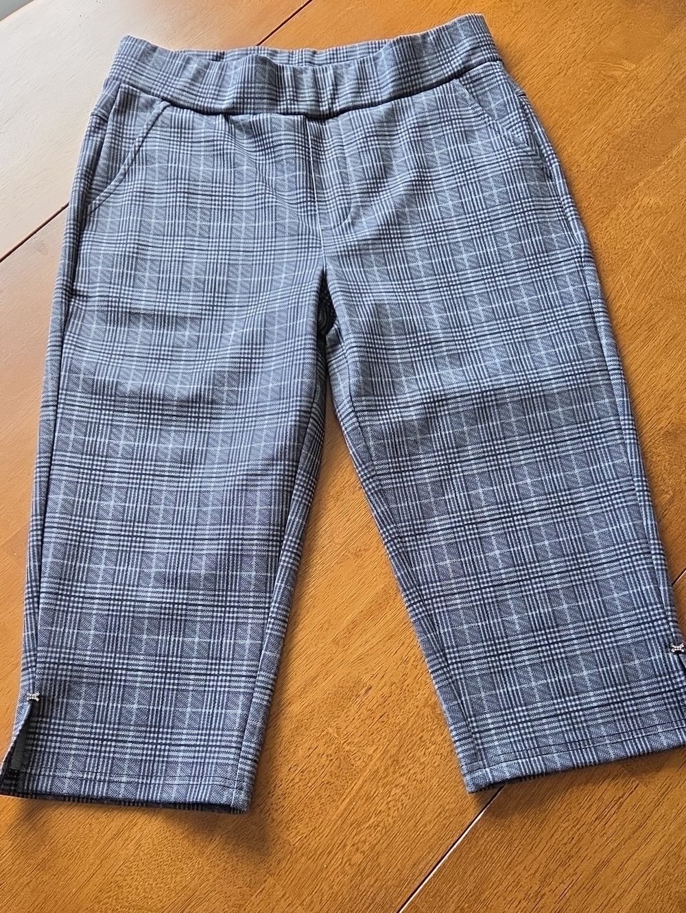 Ginasy Capri Pants For Women Medium
